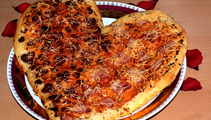 Pizza ve tvaru srdce