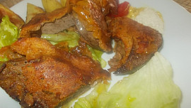 Vepřová játra v ohnivém  těstíčkovém obalu,  zapečená v troubě