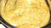 Bobový salát s arašídovým máslem