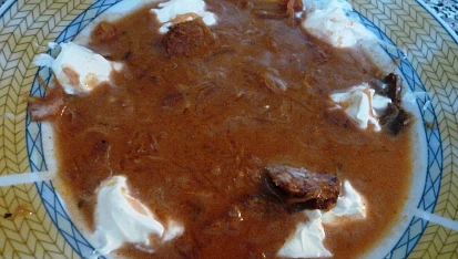 Červenobílá zelňačka
