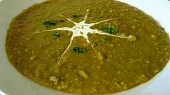 Čočkovo-kokosová kari polévka