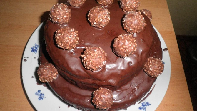 Čokoládový dort Ferrero Rocher