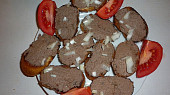 Crostini di fegato - tousty s játrovou pomazánkou