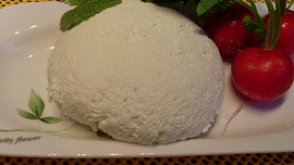 Domaci smetanova ricotta