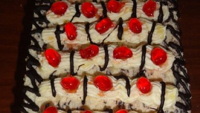 Dvoubarevný skládaný řez