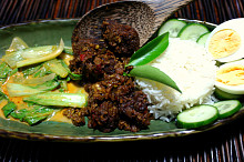rendang a zeleninovy gulai
