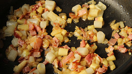 Kulatá cuketka plněná kuskusovou směsí