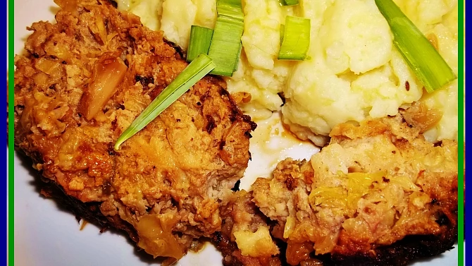 Mandlová sekaná s kapustou a kuskusem, Mandlová sekaná s kapustou a kuskusem