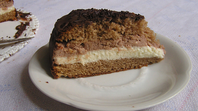 Marcipánový dort s krémem, Marcipánový dort