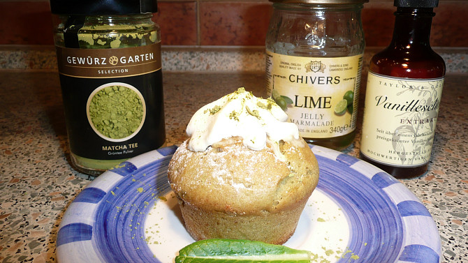 Muffiny se zeleným čajem a limetkou