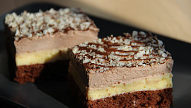 Řezy s vaječným likérem