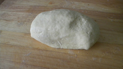 Sladké šneky, připravené těsto