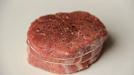 Steak s rozinkovou omáčkou