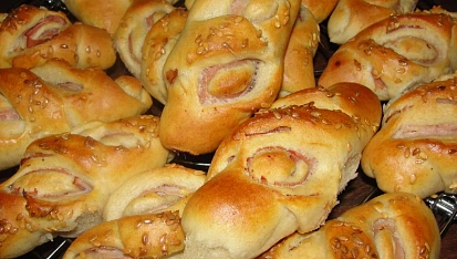 Šunkové rohlíky
