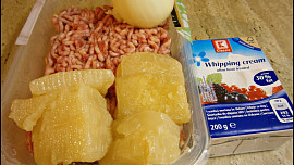 Tvarůžkovo-smetanové"vepřenky"
