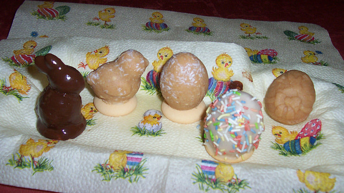 Velikonoční vajíčka, kuřátka a zajíčci, Hody, hody, doprovody, .......