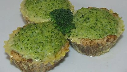 "Zábavná dieta" Krůtí košíčky s brokolicovou nádivkou