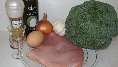 "Zábavná dieta" Krůtí košíčky s brokolicovou nádivkou