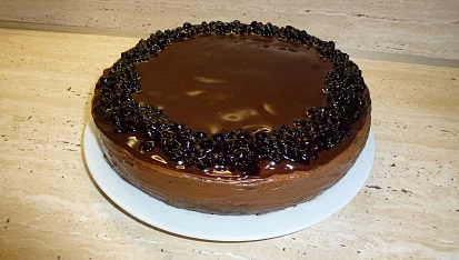 Čokoládový dort s borůvkami