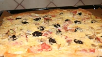 Domácí pizza z žitného kvásku