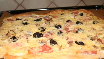 Domácí pizza z žitného kvásku