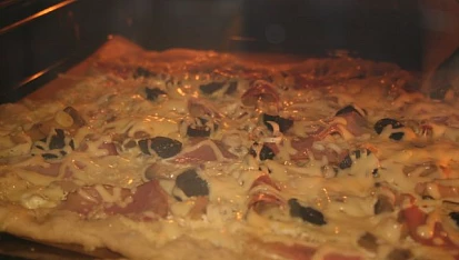 Domácí pizza z žitného kvásku