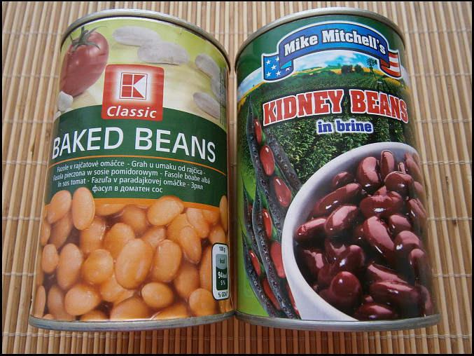 Fazolový guláš, červené fazole použijeme bez nálevu,bílé fazole použijeme včetně rajčat.omáčky