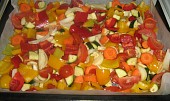 Grilované kančí maso na bylinkách, pečená zelenina a mini topinky s česnekem, Příprava zeleniny na pečení
