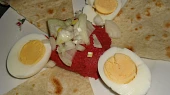 Hummus s červenou řepou, skvělá zdravá večeře:-)