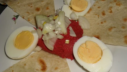 Hummus s červenou řepou, skvělá zdravá večeře:-)