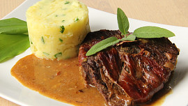 Jelení roštěnky alla saltimbocca