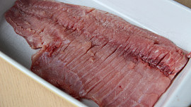 Kapr v pivní máslové marinádě