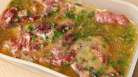 Krkovička v máslové marinádě