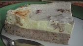Perníkovo pohankový cheesecake s ořechy
