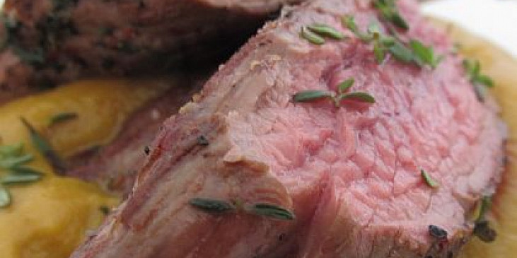 Pštrosí steak s dýňovou kaší