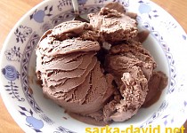 Smetanovo-pikaová zmrzlina
