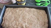 Stout chléb (chléb z černého piva), před pečením