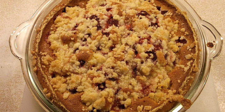 Strawberry Pie - Jahodový koláč s drobením (Takhle dopadl můj poslední výtvor - koláč s…)