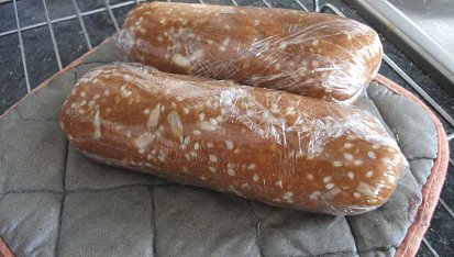 Tak trochu jiné sušenky, těsto dáme ztuhnout do mrazáku