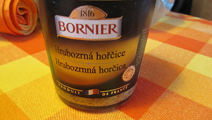 Telecí pečeně v hrubozrnné hořčici