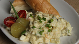 Vejce v křenové majonéze