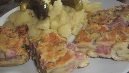 Velikonoční plnka/nádivka, ako hlavné jedlo so zemiakmi