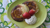 Americké pancakes (lívance) s javorovým sirupem