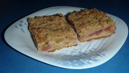 Božský JAREK (JAhodovo-REbarborový Koláč)