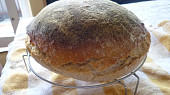 Celokváskový pšenično-žitný chléb