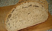 Celokváskový pšenično-žitný chléb (Ještě jeden detail řezu)