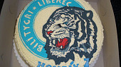 Dort logo FOX, bílí tygři Liberec
