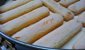 Dulce de leche dortík s javorovým sirupem