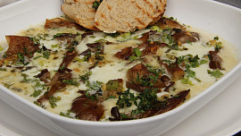 Hlíva zapečená s mozzarellou a gorgonzolou