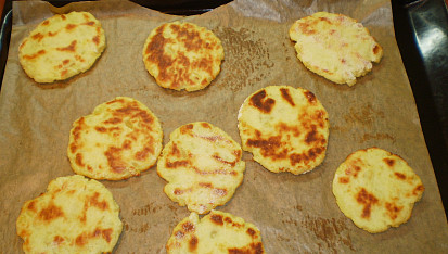 Kapustove ragu s bramborovymi plackami, placky